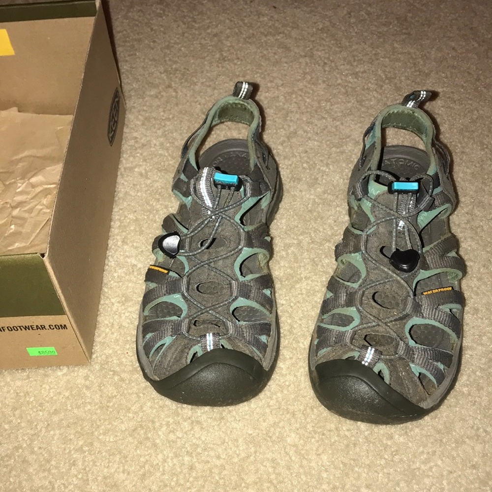 KEEN OUTDOOR SHOES